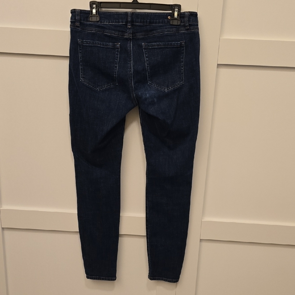 CAbi 5493 Dark Blue Skinny Jeans. Size 8 - Picture 4 of 9